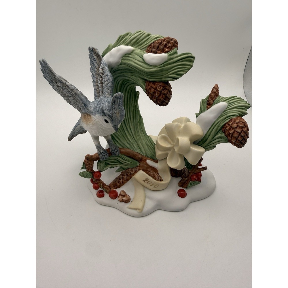 Lenox Porcelain Bird Figurine 2010 Tufted Titmouse Annual Garden Bird No Box